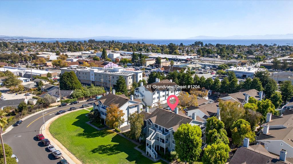 Detail Gallery Image 20 of 33 For 41 Grandview St #1204,  Santa Cruz,  CA 95060 - 2 Beds | 2 Baths