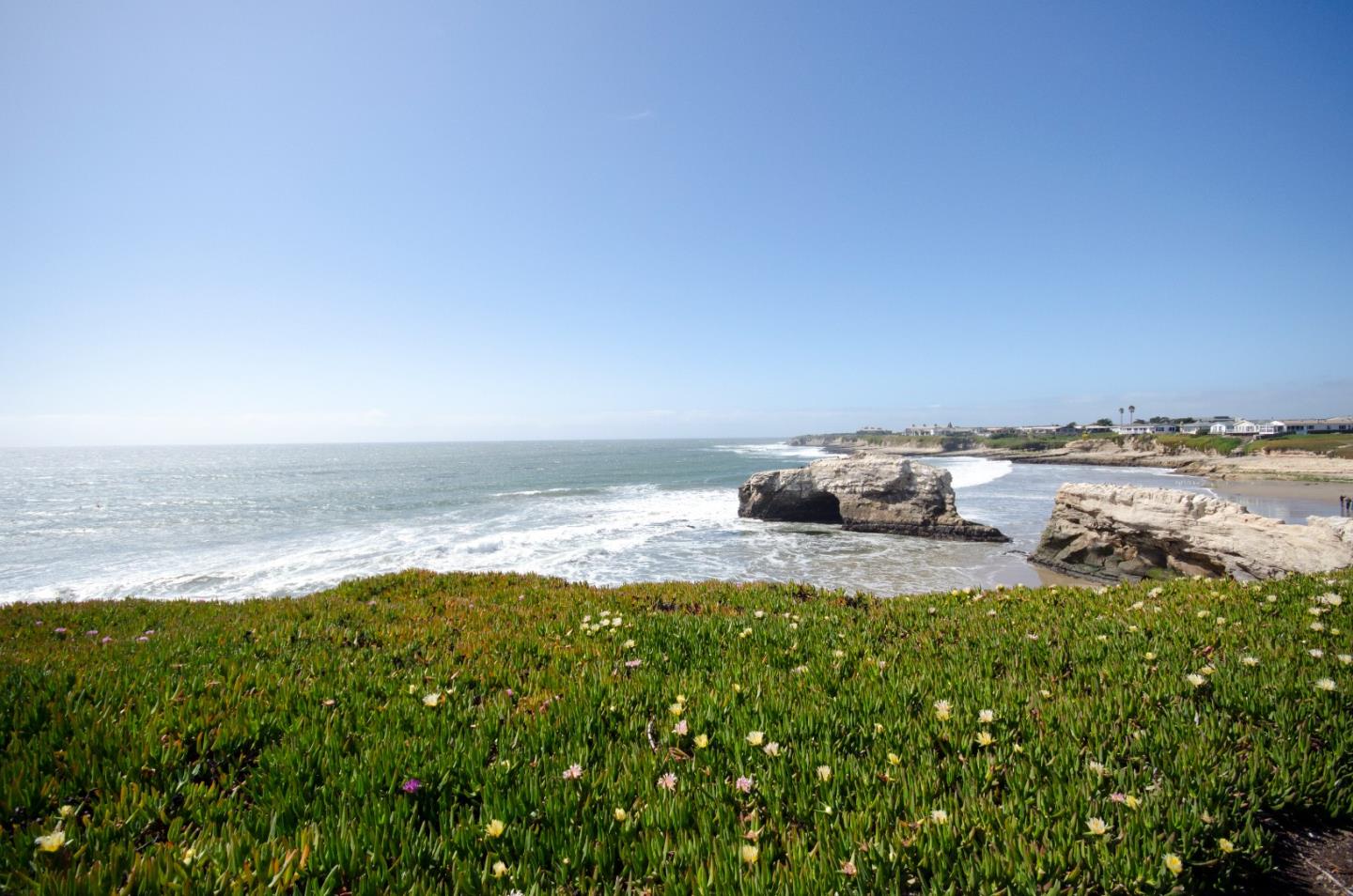 Detail Gallery Image 27 of 33 For 41 Grandview St #1204,  Santa Cruz,  CA 95060 - 2 Beds | 2 Baths