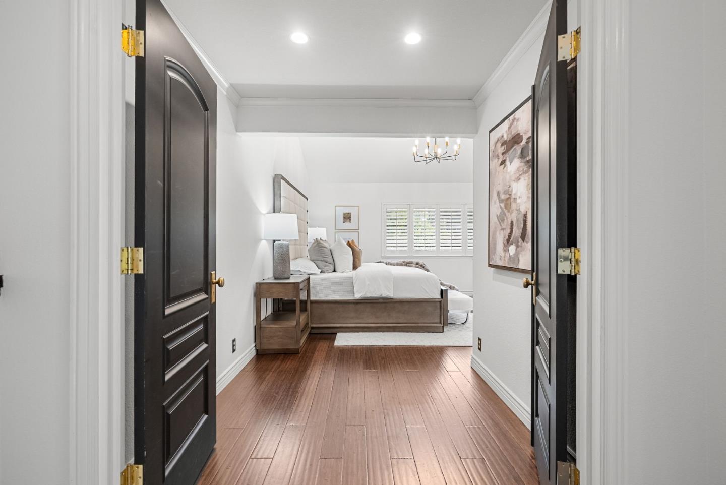 Detail Gallery Image 11 of 28 For 1147 Longshore Dr, San Jose,  CA 95128 - 3 Beds | 2/1 Baths