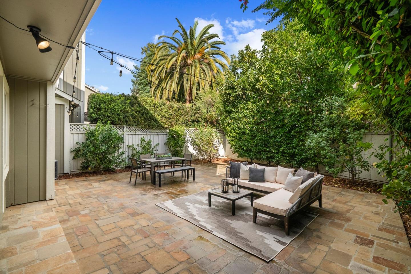 Detail Gallery Image 22 of 28 For 1147 Longshore Dr, San Jose,  CA 95128 - 3 Beds | 2/1 Baths