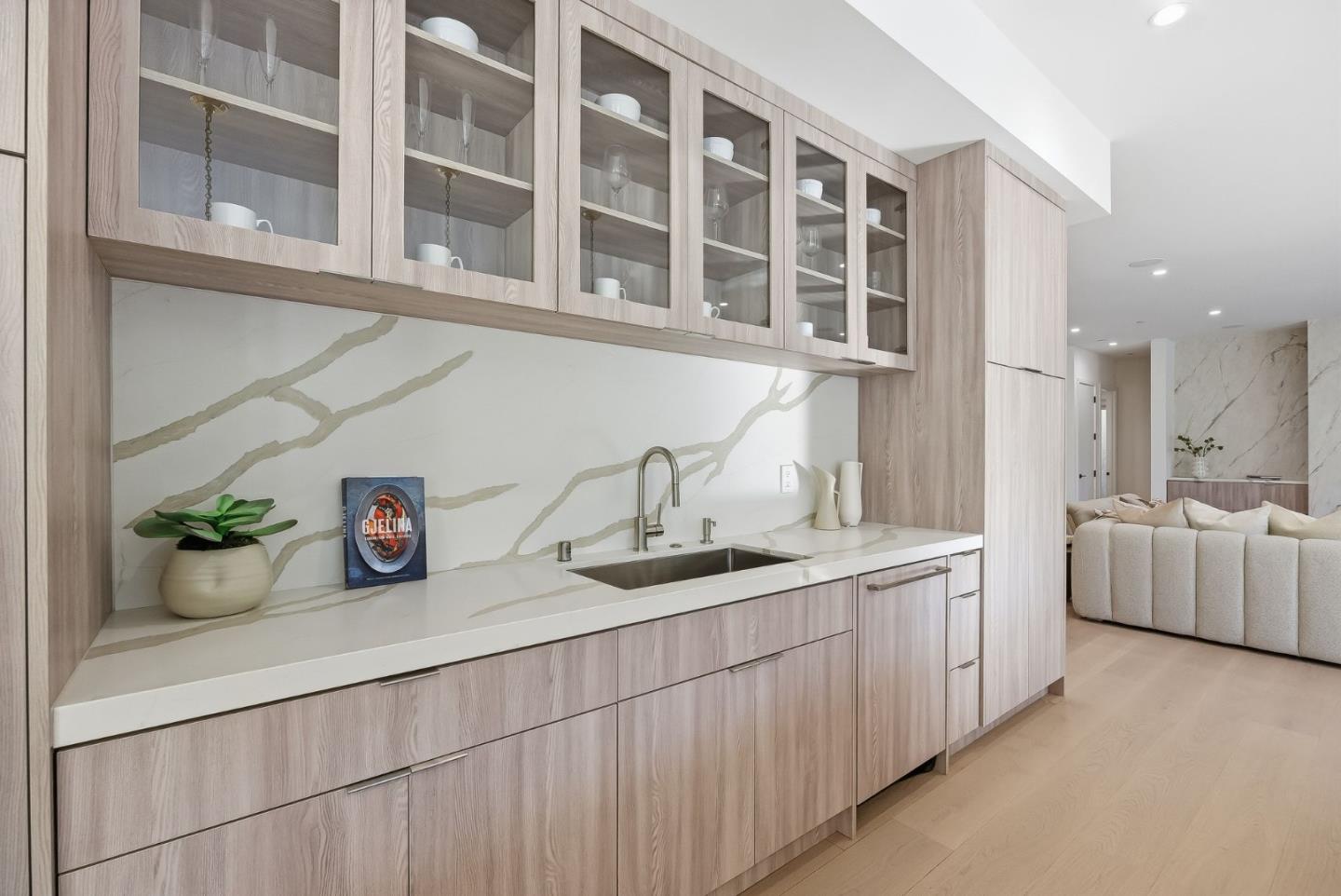 Detail Gallery Image 15 of 26 For 20388 Hill Ave, Saratoga,  CA 95070 - 8 Beds | 9/2 Baths