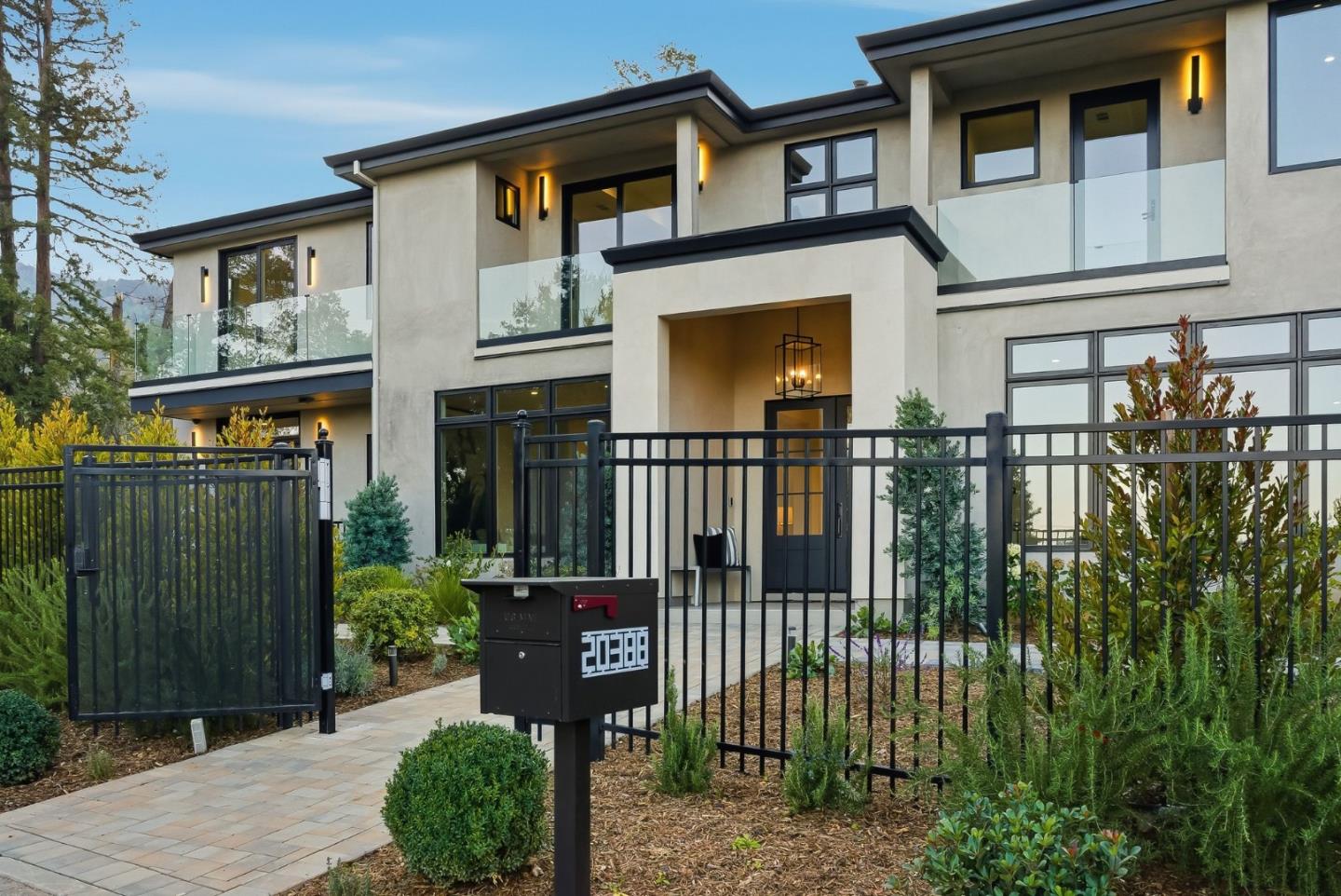 Detail Gallery Image 3 of 26 For 20388 Hill Ave, Saratoga,  CA 95070 - 8 Beds | 9/2 Baths