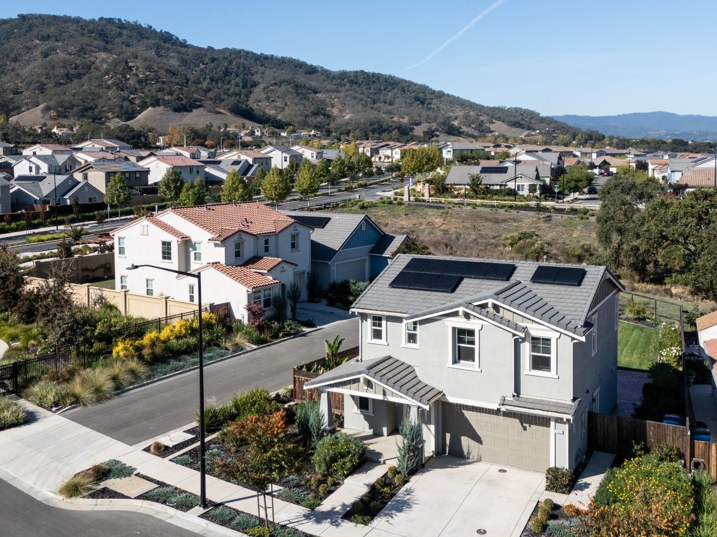 Detail Gallery Image 22 of 26 For 7021 Vintner Ct, Gilroy,  CA 95020 - 4 Beds | 2/1 Baths