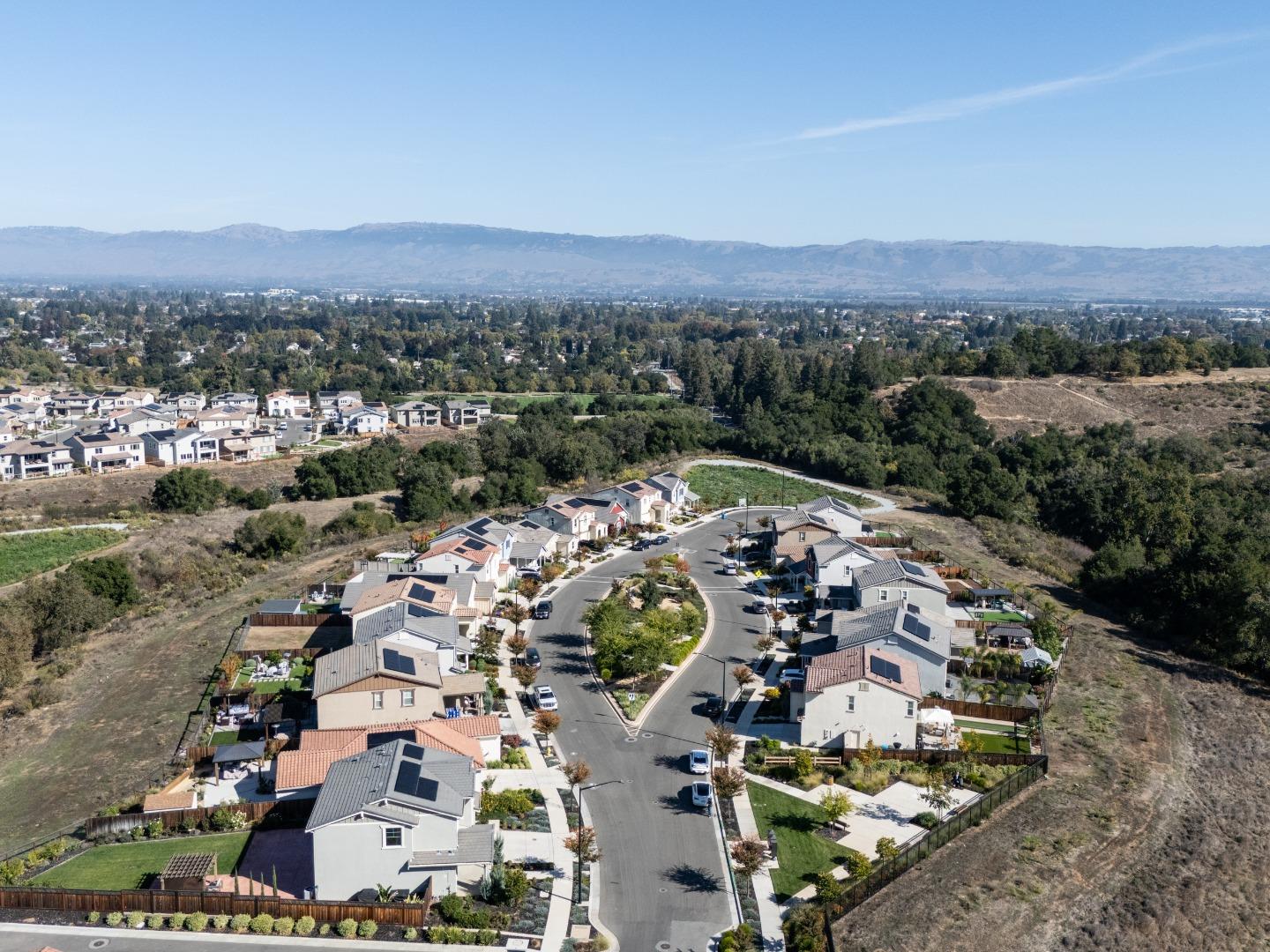 Detail Gallery Image 26 of 26 For 7021 Vintner Ct, Gilroy,  CA 95020 - 4 Beds | 2/1 Baths
