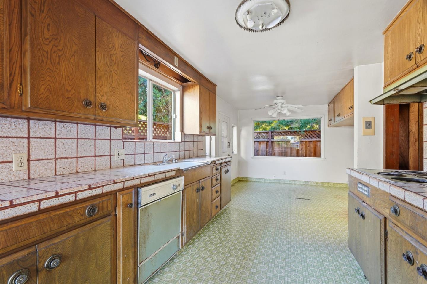 Detail Gallery Image 18 of 34 For 1136 Nevada Ave, San Jose,  CA 95125 - 3 Beds | 2 Baths