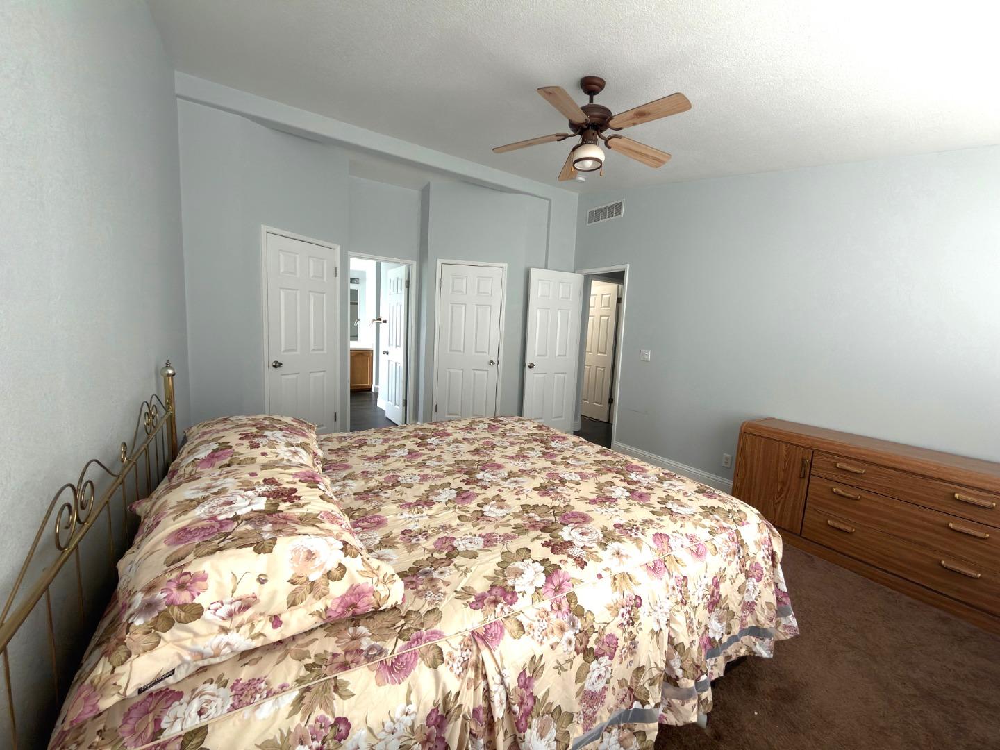 Detail Gallery Image 11 of 21 For 195 Blossom Hill Rd #219,  San Jose,  CA 95123 - 3 Beds | 2 Baths