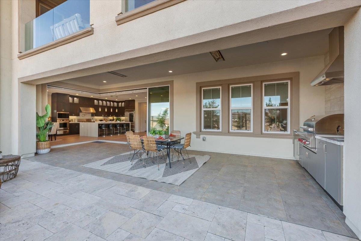 Detail Gallery Image 25 of 101 For 2105 Elderberry Dr, San Ramon,  CA 94582 - 5 Beds | 5/1 Baths