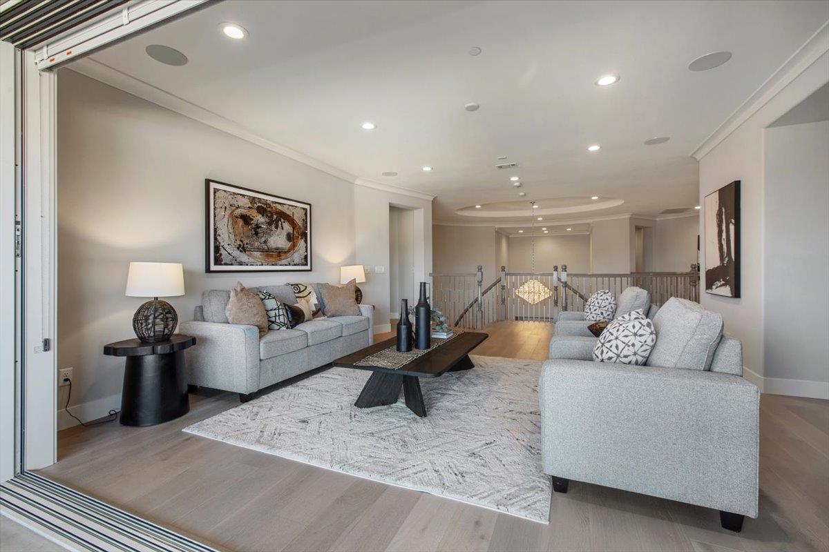 Detail Gallery Image 41 of 101 For 2105 Elderberry Dr, San Ramon,  CA 94582 - 5 Beds | 5/1 Baths