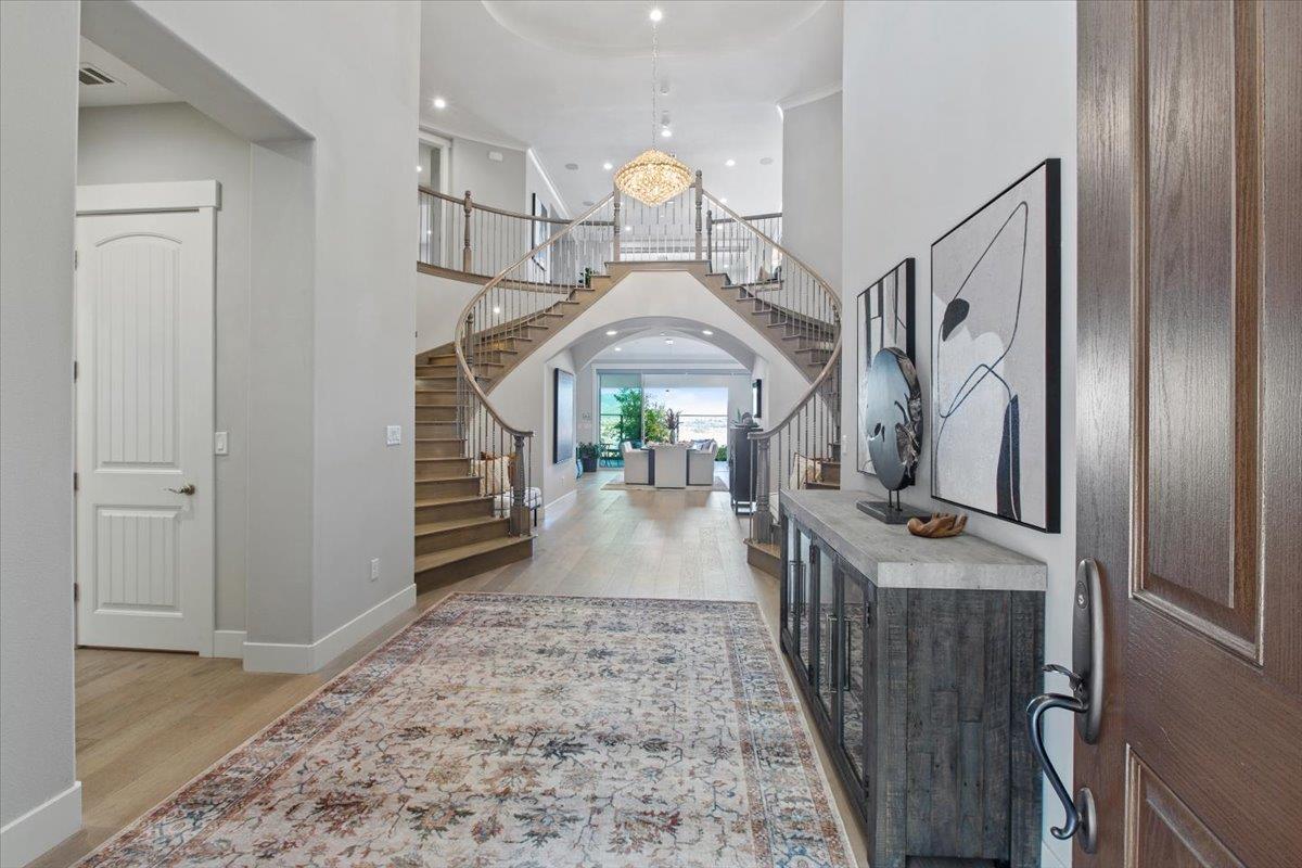 Detail Gallery Image 8 of 101 For 2105 Elderberry Dr, San Ramon,  CA 94582 - 5 Beds | 5/1 Baths