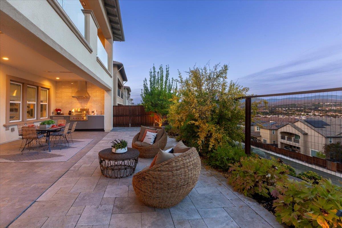 Detail Gallery Image 88 of 101 For 2105 Elderberry Dr, San Ramon,  CA 94582 - 5 Beds | 5/1 Baths