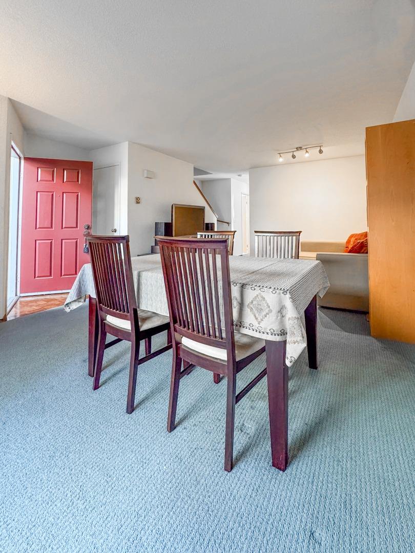 Detail Gallery Image 9 of 44 For 6923 Chantel Ct, San Jose,  CA 95129 - 2 Beds | 2/1 Baths