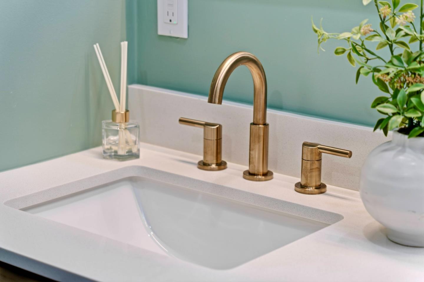 Detail Gallery Image 39 of 52 For 994 Billings Blvd, San Leandro,  CA 94577 - 3 Beds | 1/1 Baths