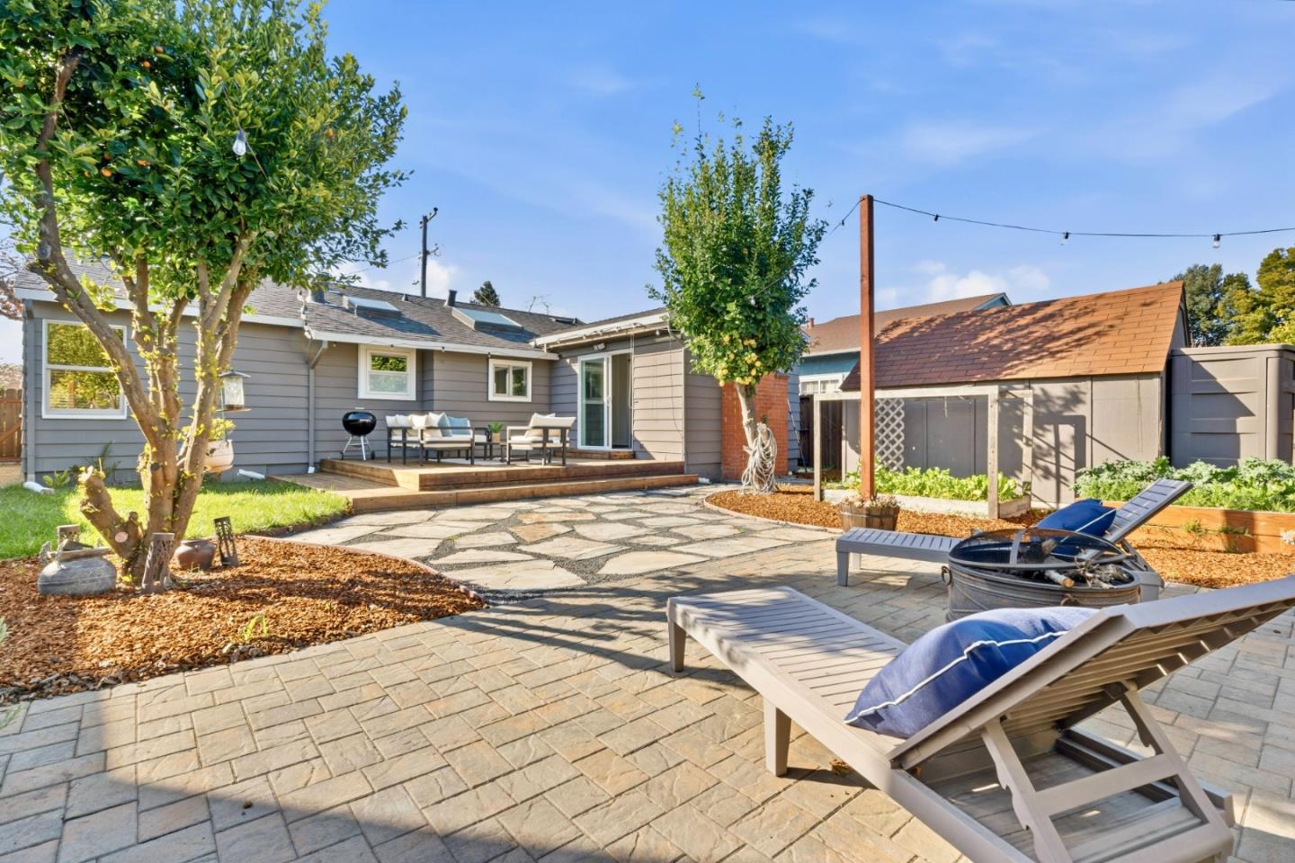 Detail Gallery Image 45 of 52 For 994 Billings Blvd, San Leandro,  CA 94577 - 3 Beds | 1/1 Baths