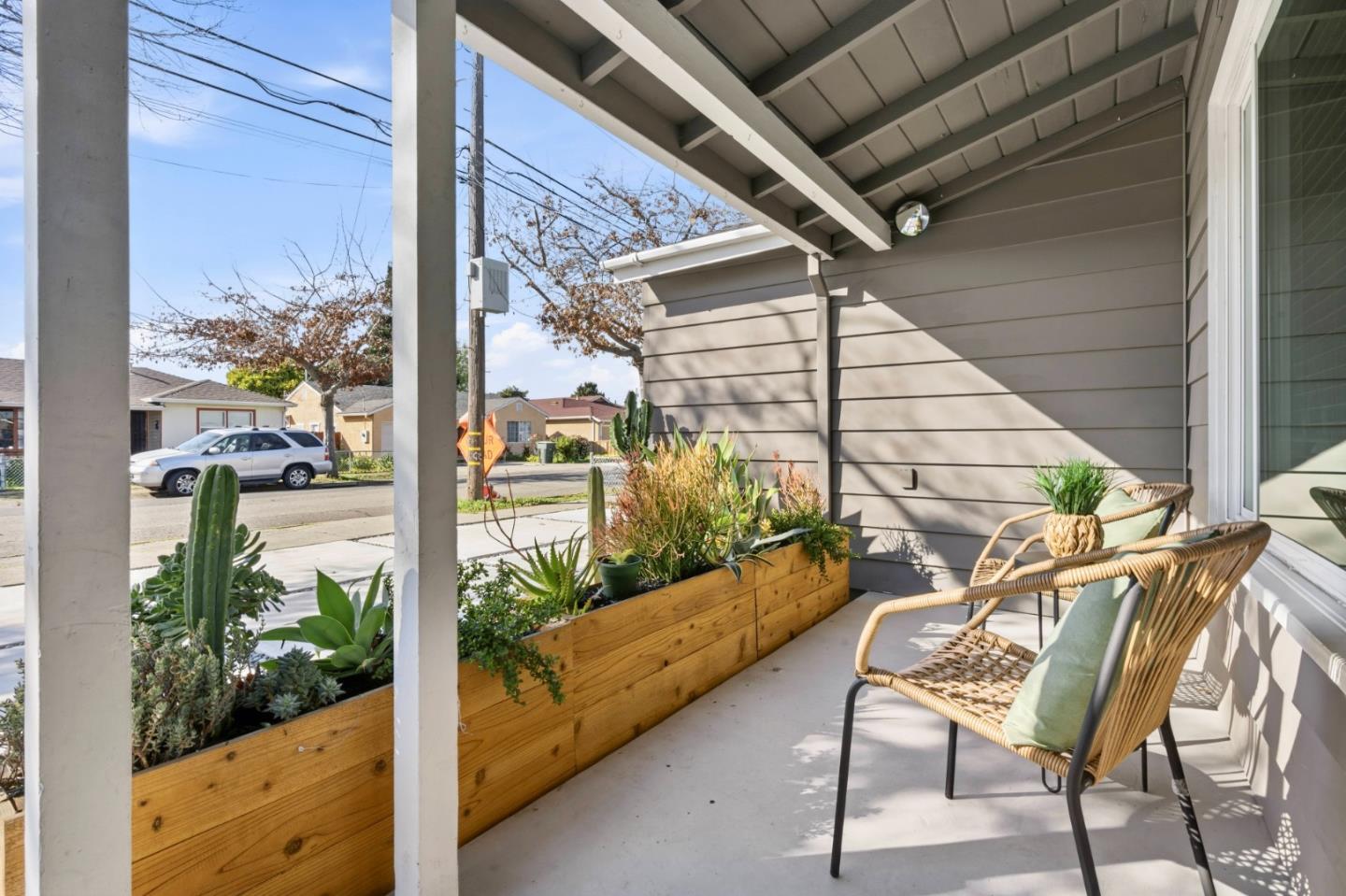 Detail Gallery Image 7 of 52 For 994 Billings Blvd, San Leandro,  CA 94577 - 3 Beds | 1/1 Baths