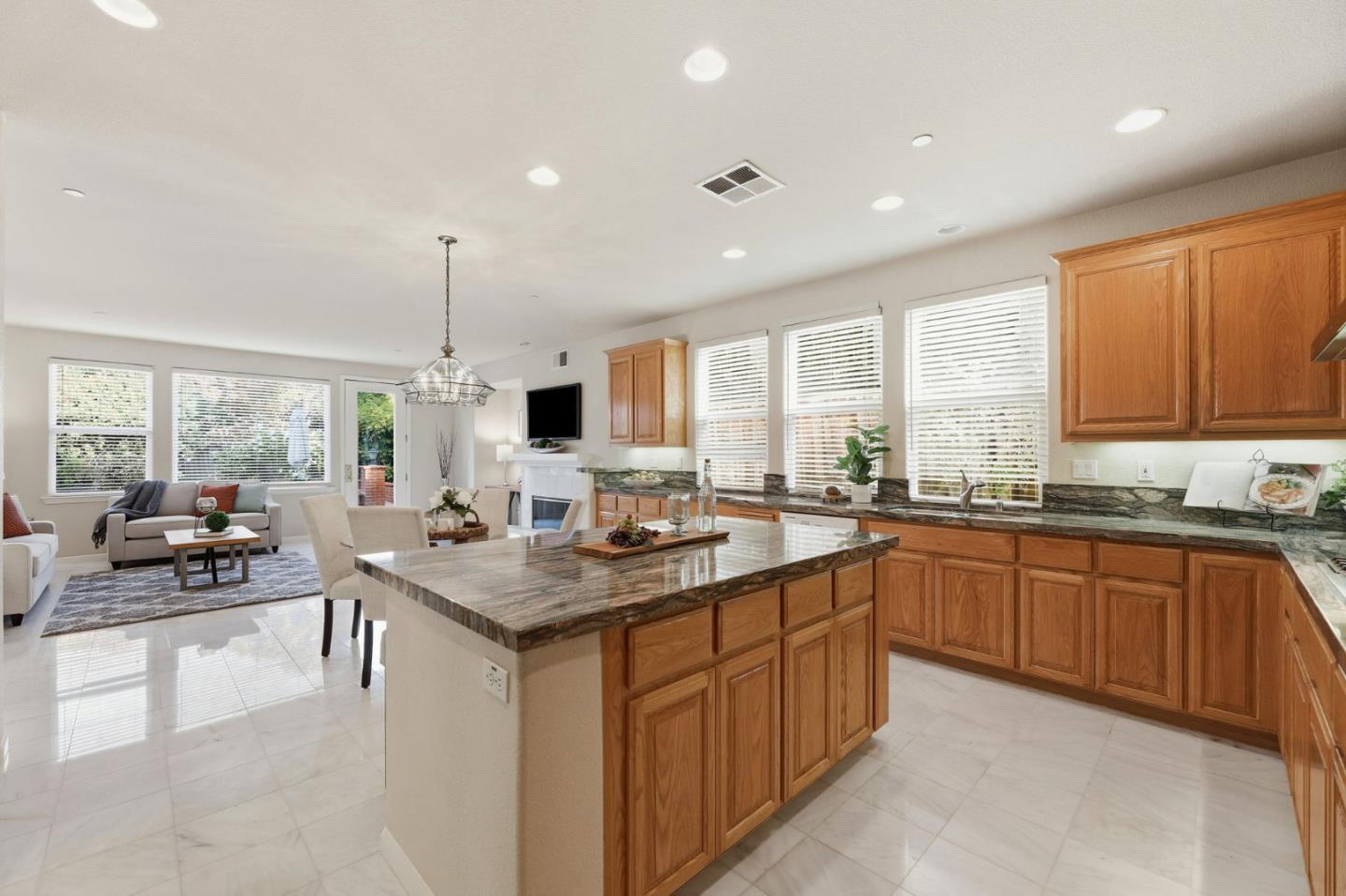 Detail Gallery Image 18 of 64 For 2101 Uridias Ranch Rd, Milpitas,  CA 95035 - 5 Beds | 4 Baths