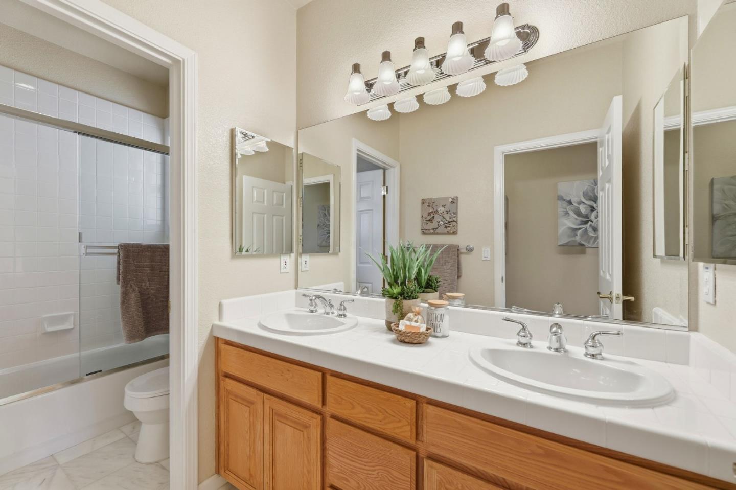 Detail Gallery Image 46 of 64 For 2101 Uridias Ranch Rd, Milpitas,  CA 95035 - 5 Beds | 4 Baths