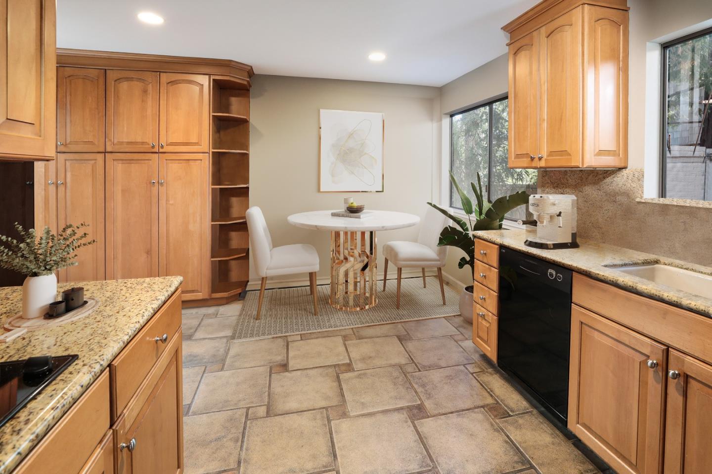 Detail Gallery Image 8 of 27 For 2439 Sharon Oaks Dr, Menlo Park,  CA 94025 - 2 Beds | 2/1 Baths