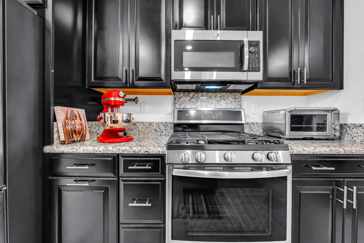 Photo #4: ML82026730 Listing: Photo #4