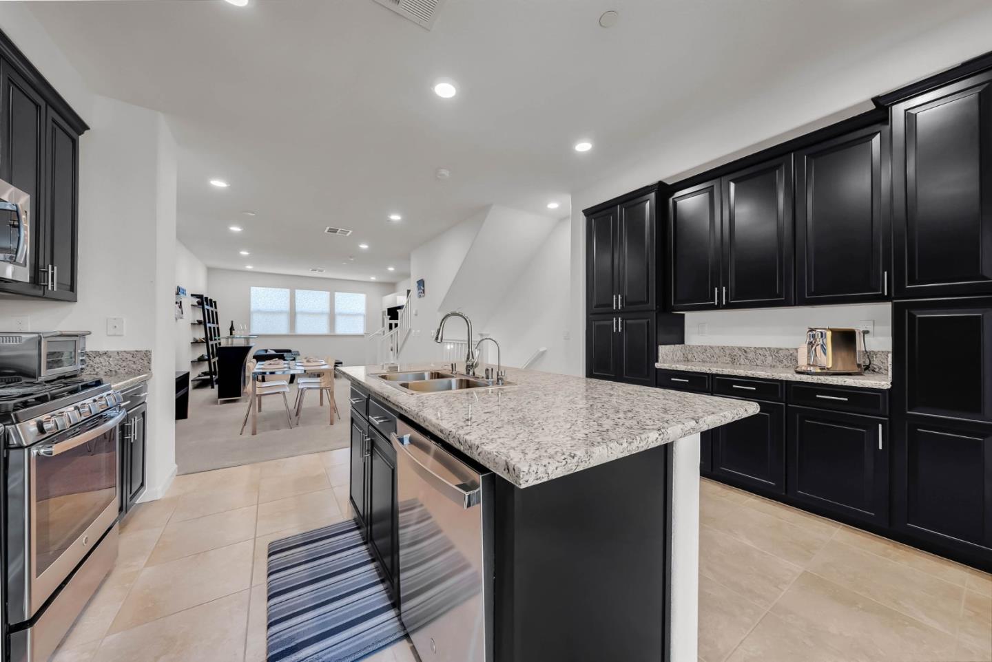 Photo #5: ML82026730 Listing: Photo #5