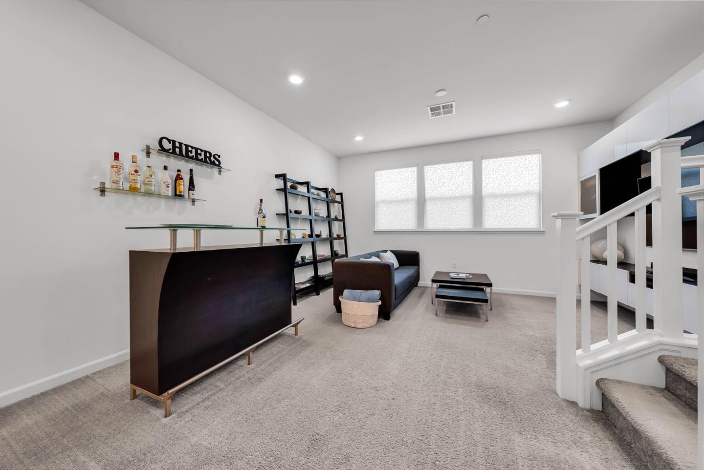 Photo #8: ML82026730 Listing: Photo #8