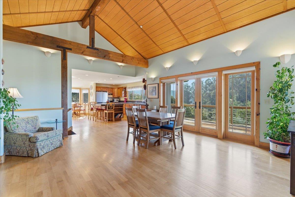 Detail Gallery Image 11 of 42 For 1175 Eagle Hill Rd, Royal Oaks,  CA 95076 - 2 Beds | 2 Baths