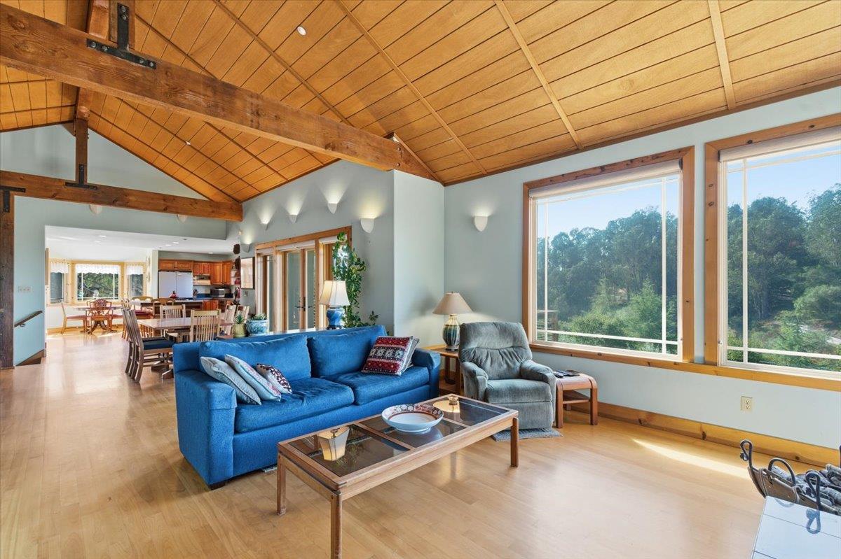 Detail Gallery Image 15 of 42 For 1175 Eagle Hill Rd, Royal Oaks,  CA 95076 - 2 Beds | 2 Baths