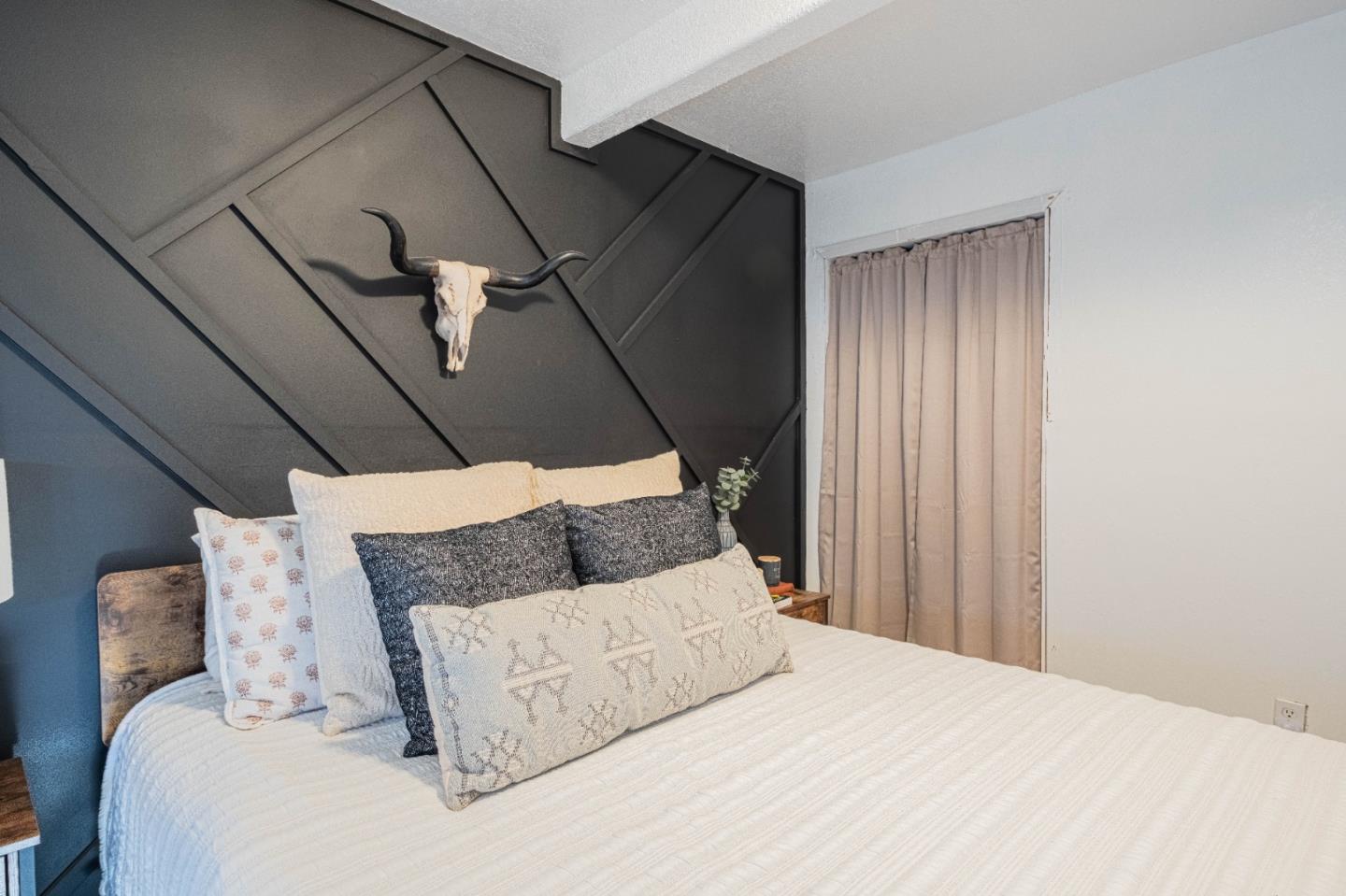 Detail Gallery Image 15 of 21 For 453 Chaparral St, Salinas,  CA 93906 - 3 Beds | 1 Baths