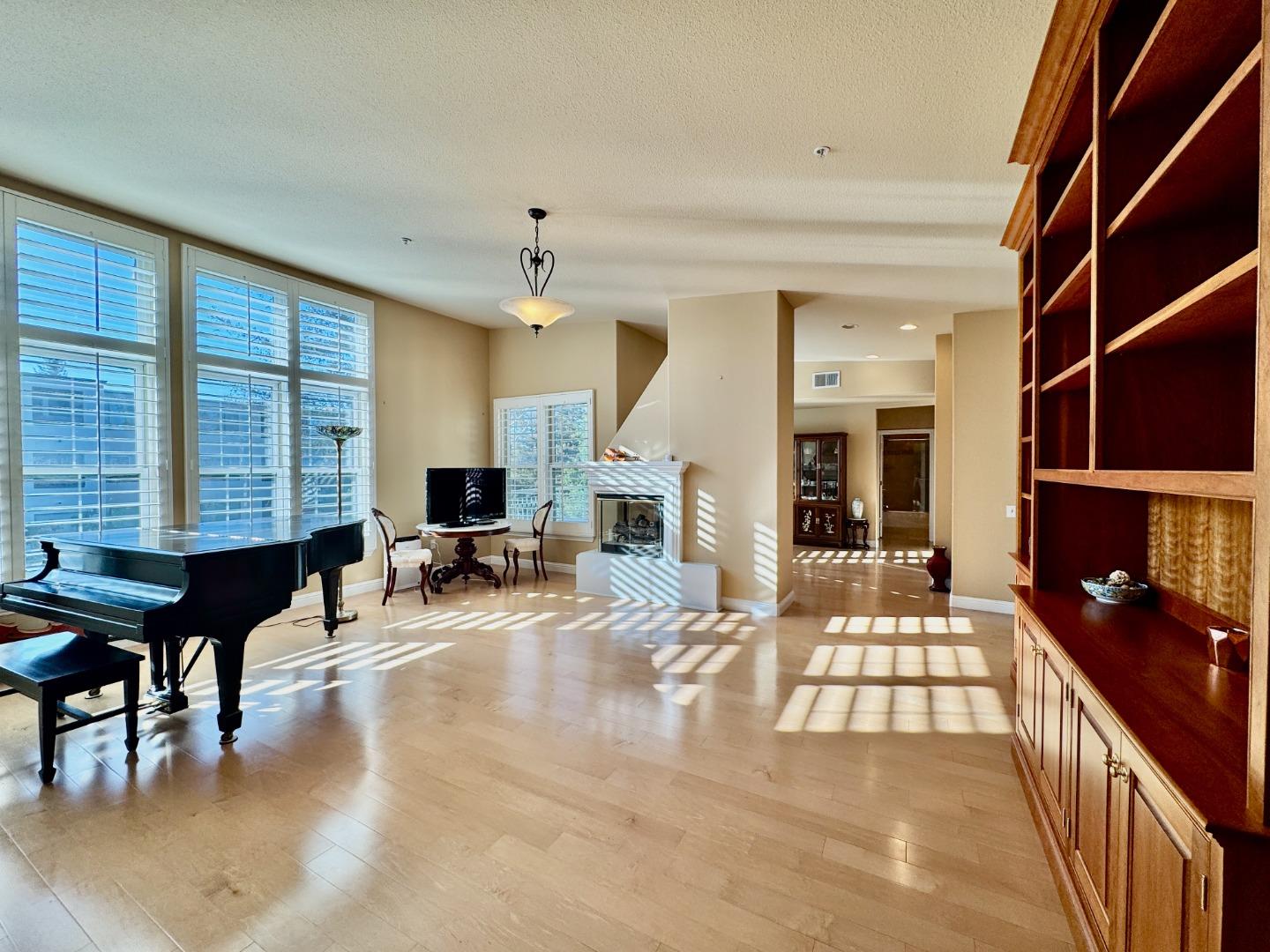 Photo #6: ML82026734 Listing: Photo #6