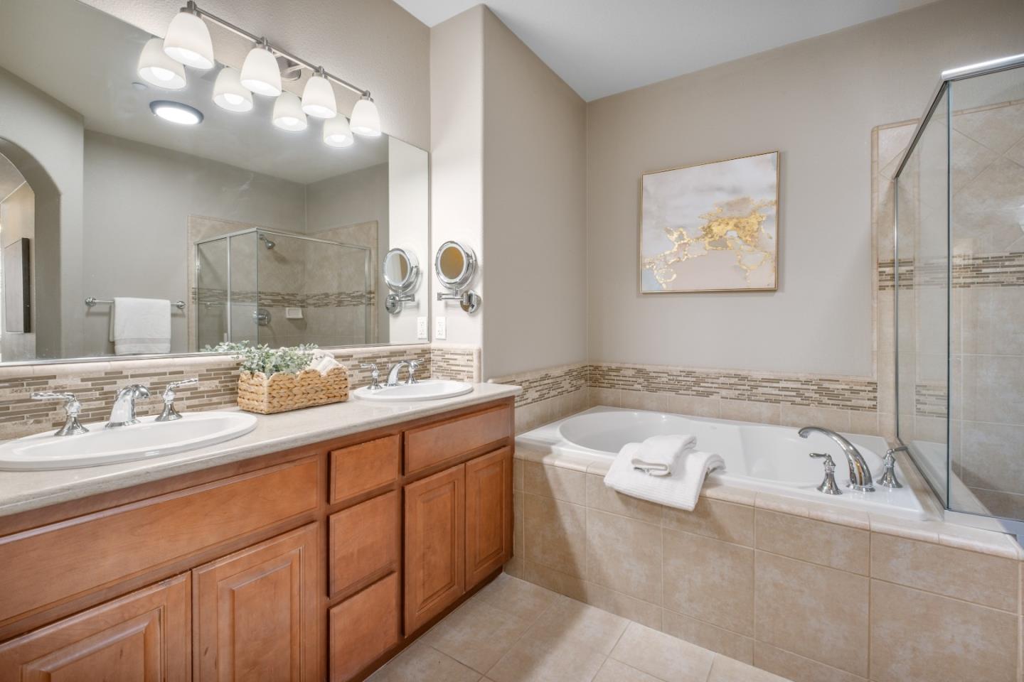 Detail Gallery Image 31 of 55 For 1339 Marcello Dr, San Jose,  CA 95131 - 2 Beds | 2/1 Baths