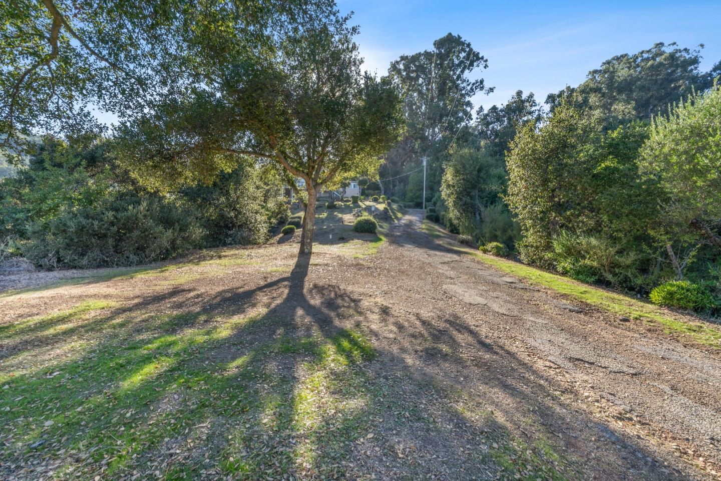 Detail Gallery Image 7 of 32 For 18860 Overlook Rd, Los Gatos,  CA 95030 - 3 Beds | 2 Baths