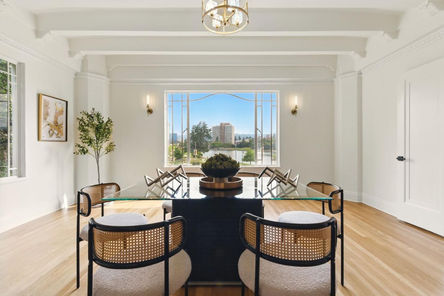 Detail Gallery Image 16 of 32 For 244 Lakeside #202,  Oakland,  CA 94612 - 3 Beds | 3 Baths