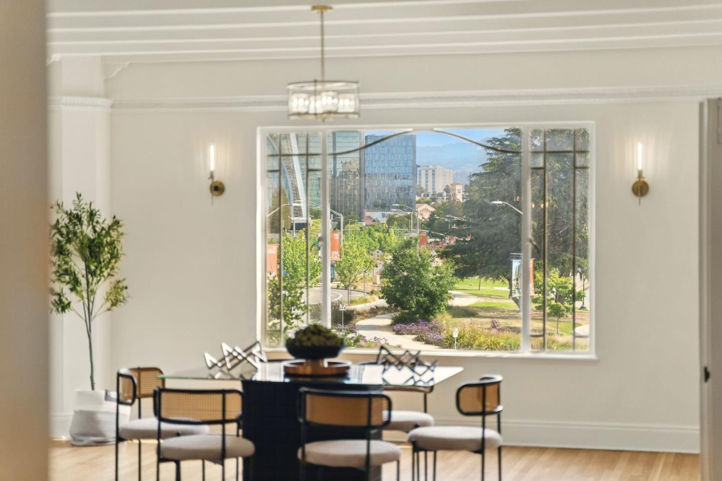 Detail Gallery Image 17 of 32 For 244 Lakeside #202,  Oakland,  CA 94612 - 3 Beds | 3 Baths