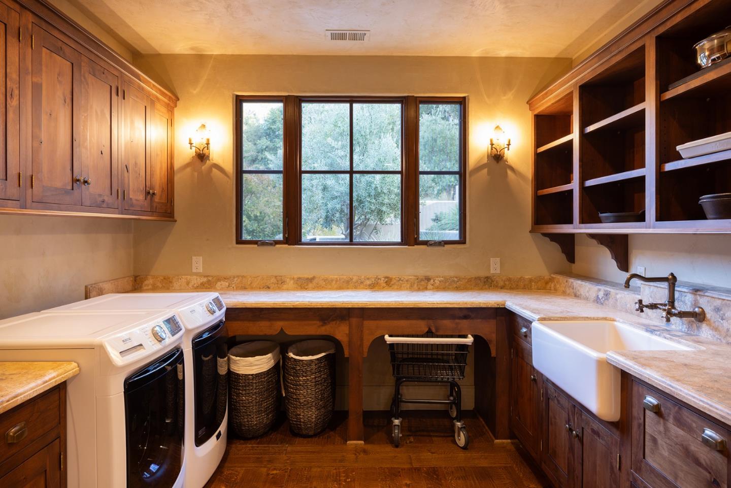 Detail Gallery Image 15 of 20 For 6 San Clemente Trl, Carmel,  CA 93923 - 5 Beds | 5/1 Baths