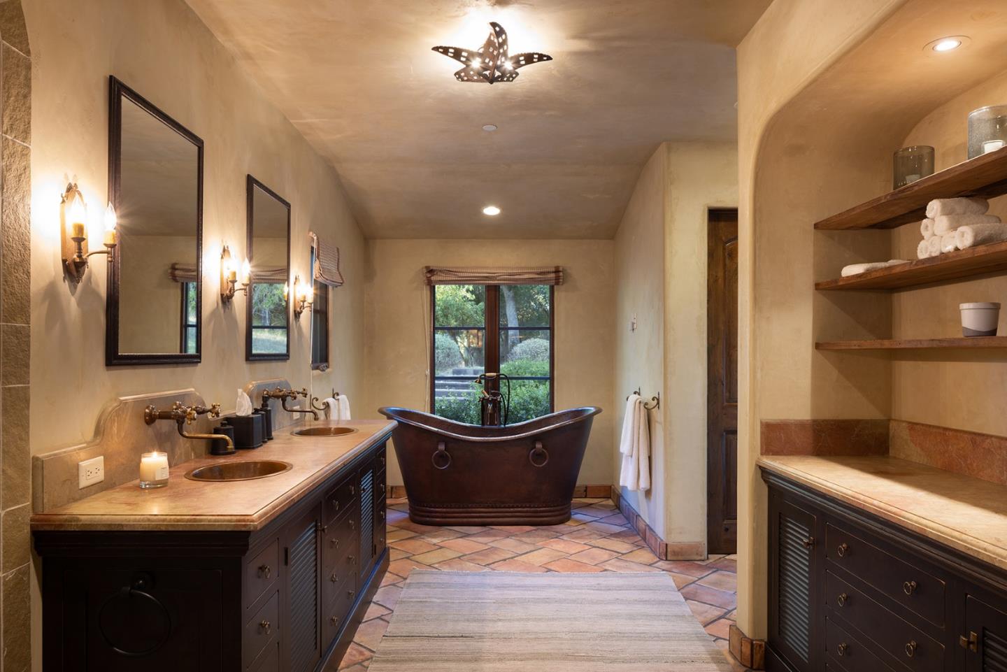 Detail Gallery Image 5 of 20 For 6 San Clemente Trl, Carmel,  CA 93923 - 5 Beds | 5/1 Baths