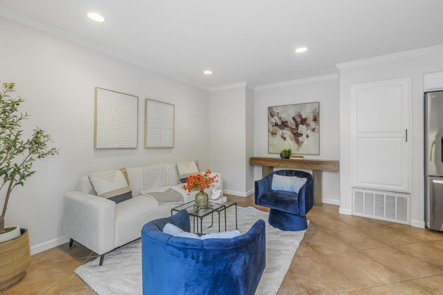 Detail Gallery Image 14 of 62 For 1092 Del Cambre Dr, San Jose,  CA 95129 - 4 Beds | 3 Baths