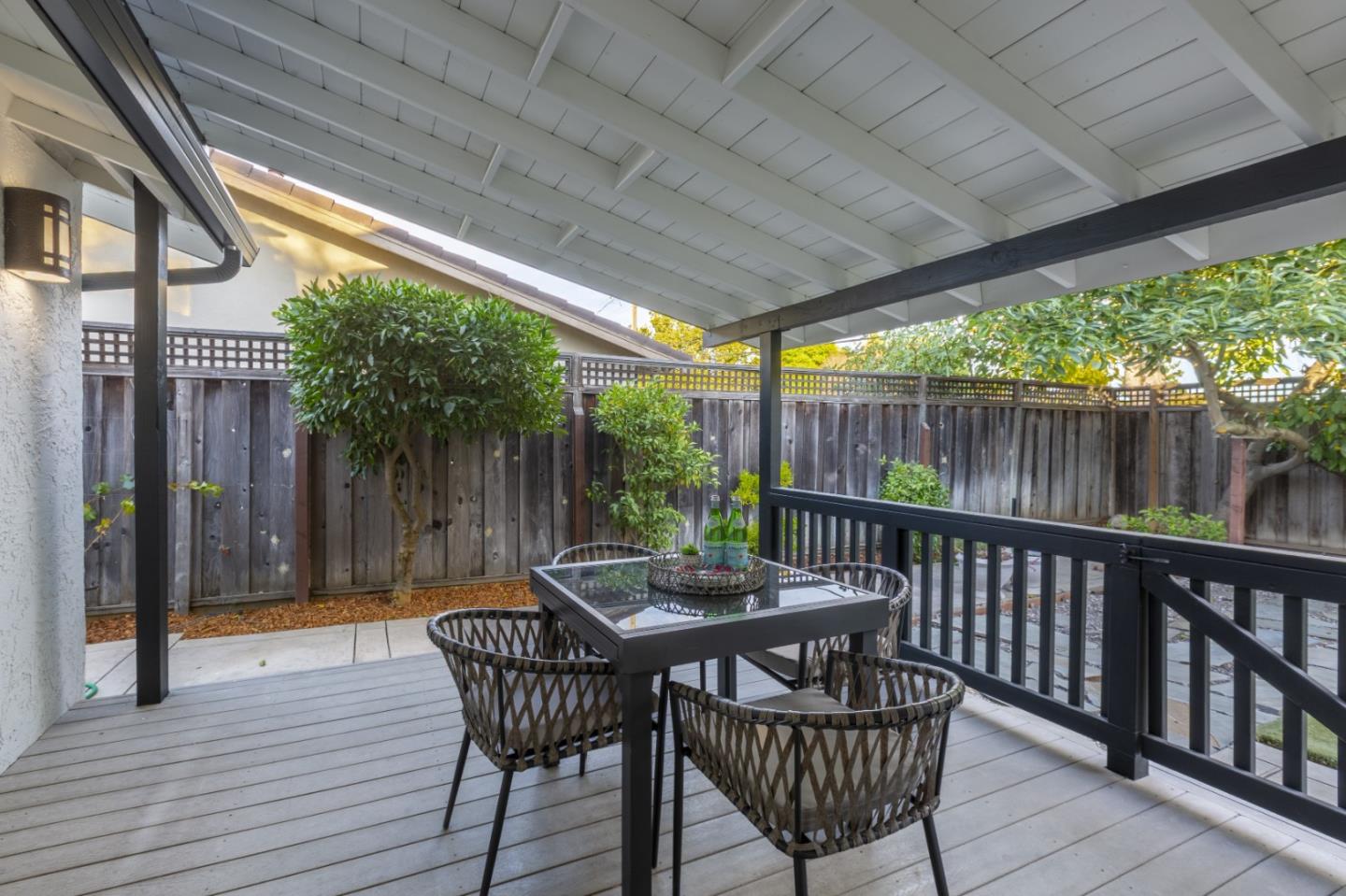 Detail Gallery Image 16 of 62 For 1092 Del Cambre Dr, San Jose,  CA 95129 - 4 Beds | 3 Baths