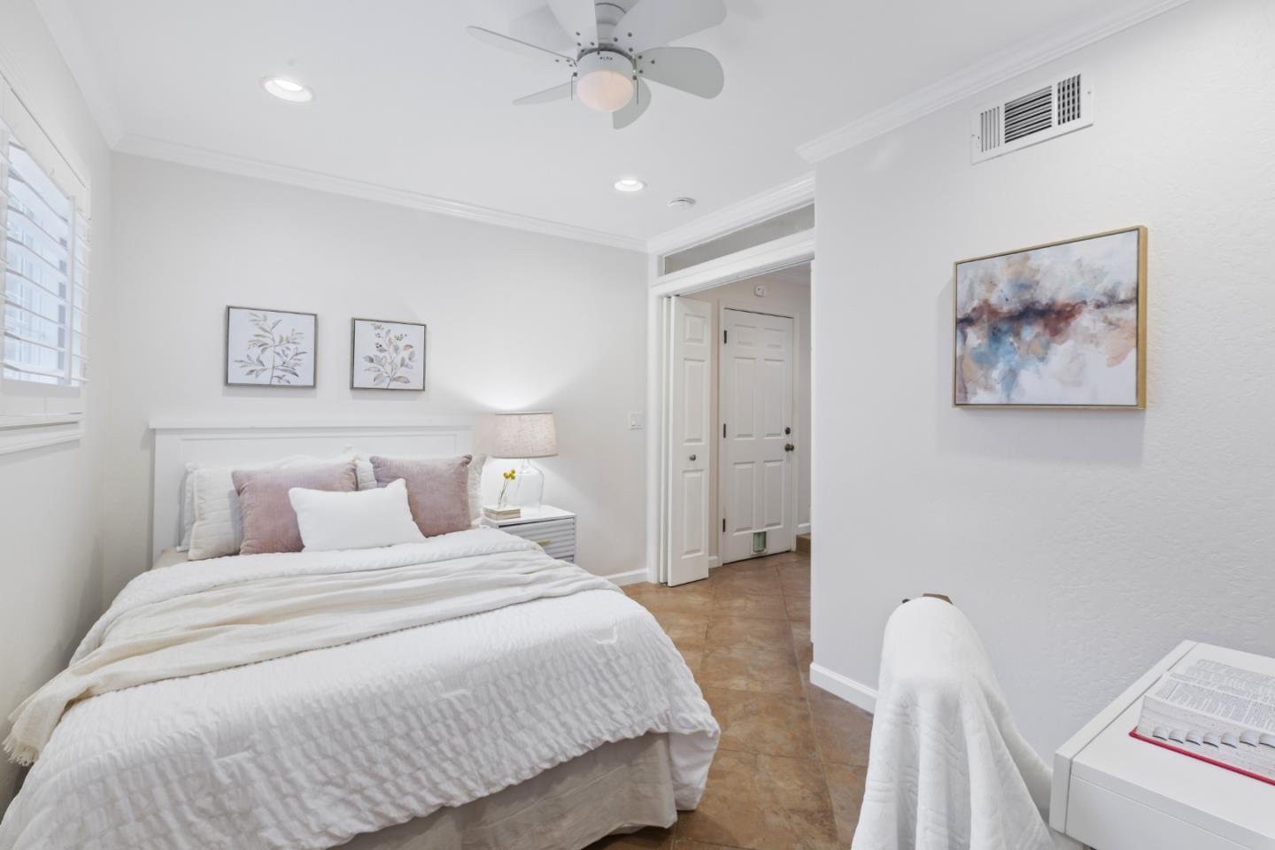 Detail Gallery Image 19 of 62 For 1092 Del Cambre Dr, San Jose,  CA 95129 - 4 Beds | 3 Baths