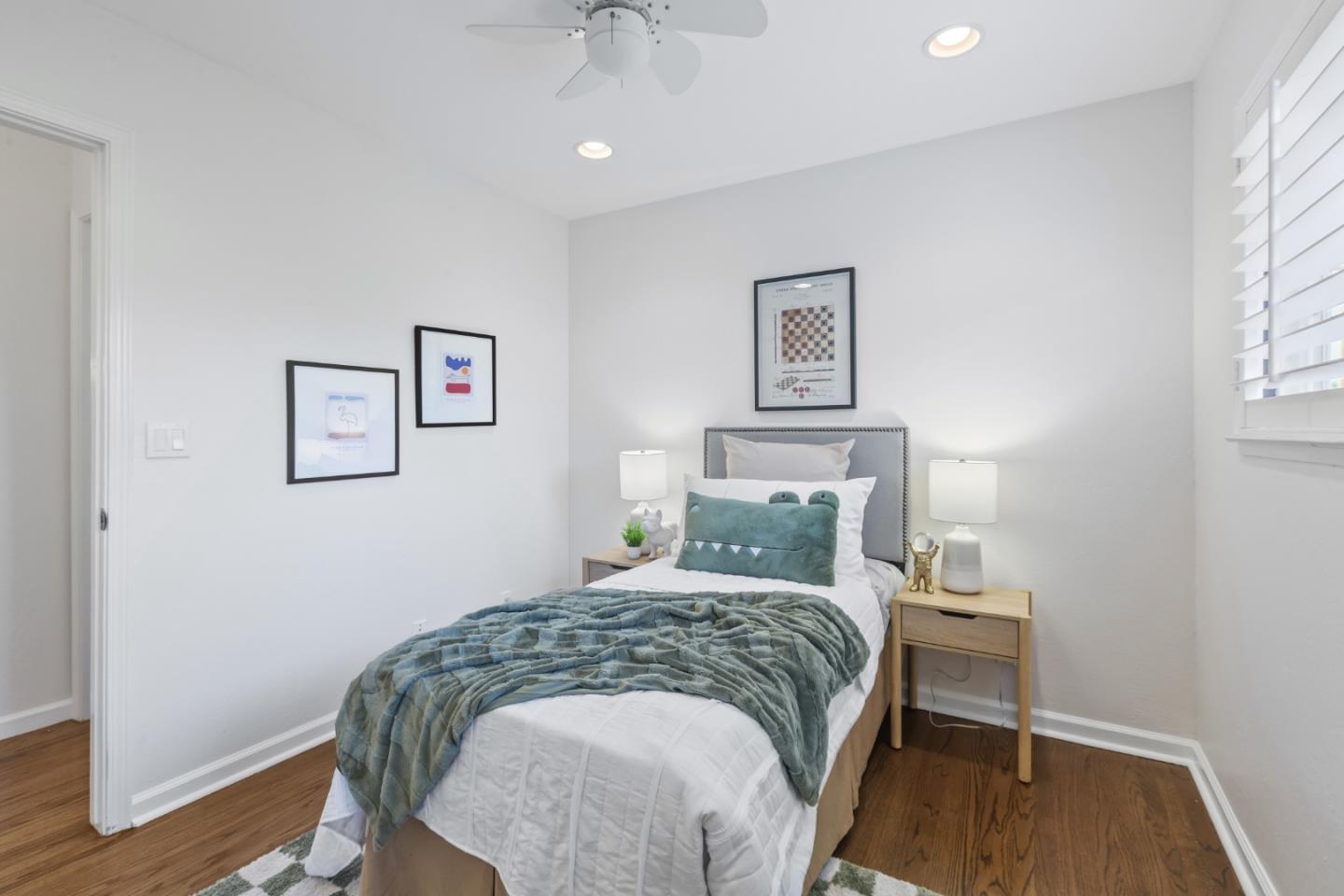 Detail Gallery Image 24 of 62 For 1092 Del Cambre Dr, San Jose,  CA 95129 - 4 Beds | 3 Baths