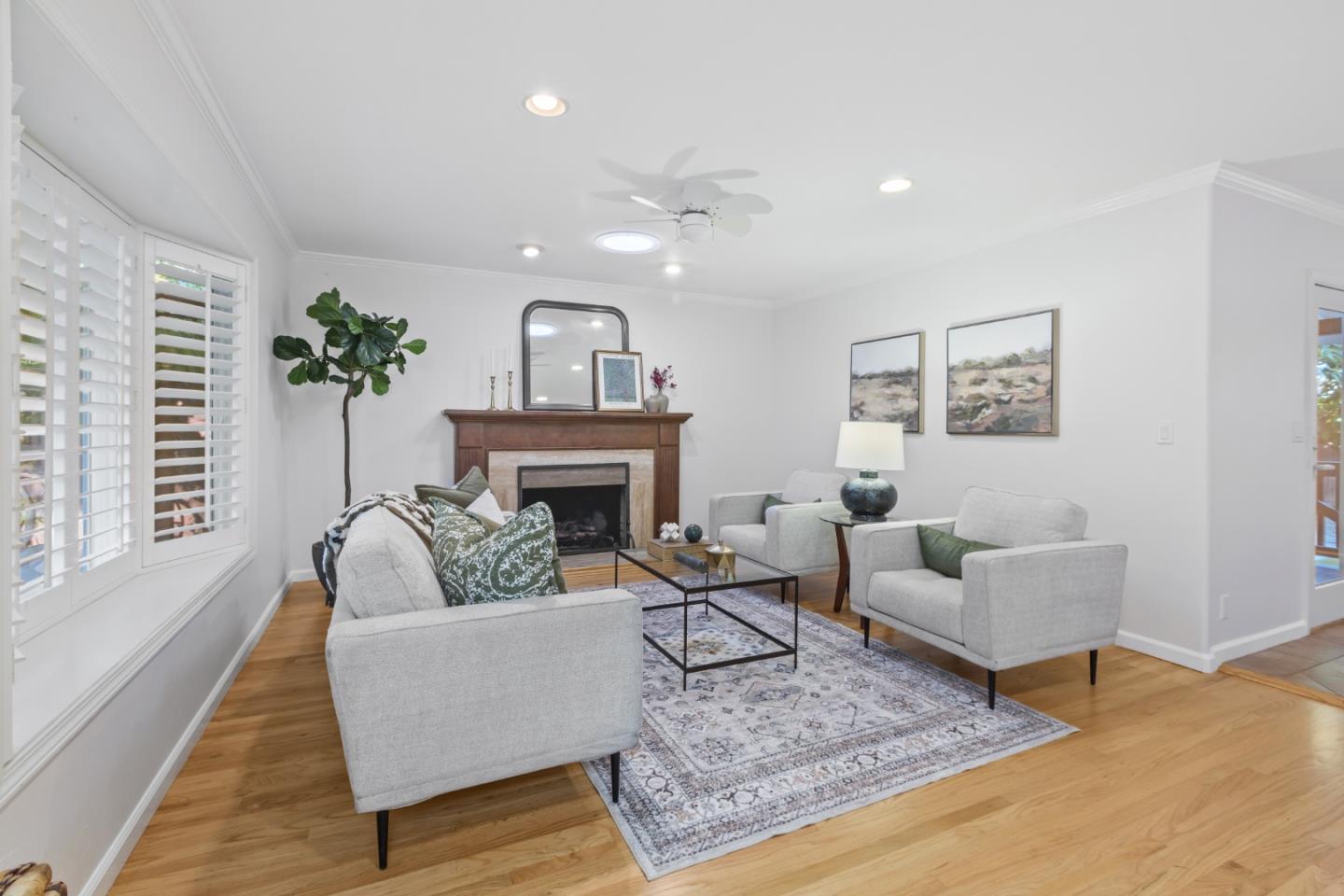 Detail Gallery Image 4 of 62 For 1092 Del Cambre Dr, San Jose,  CA 95129 - 4 Beds | 3 Baths