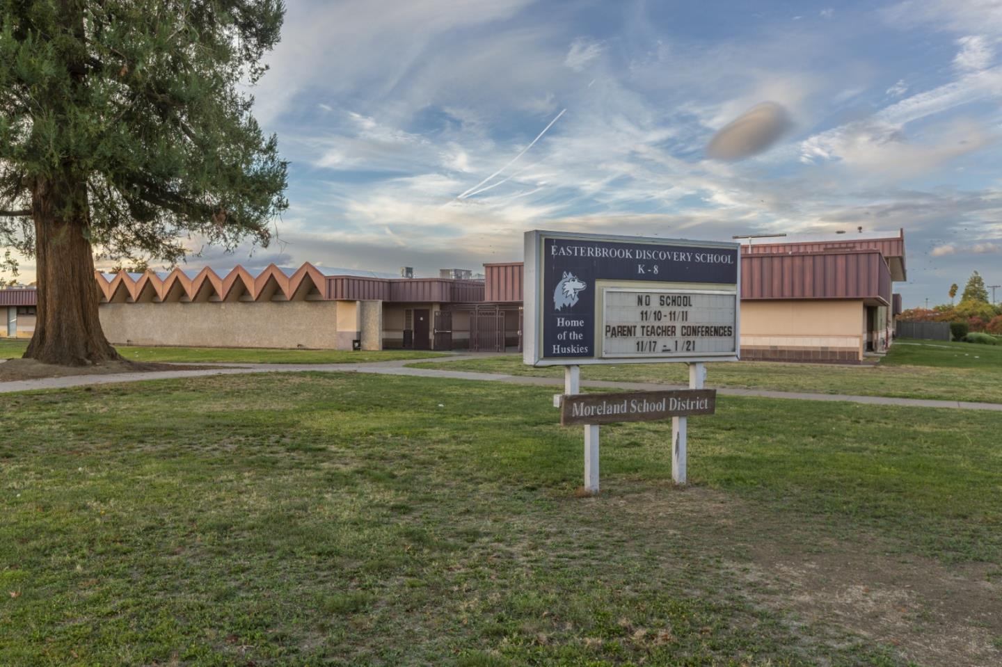 Detail Gallery Image 52 of 62 For 1092 Del Cambre Dr, San Jose,  CA 95129 - 4 Beds | 3 Baths