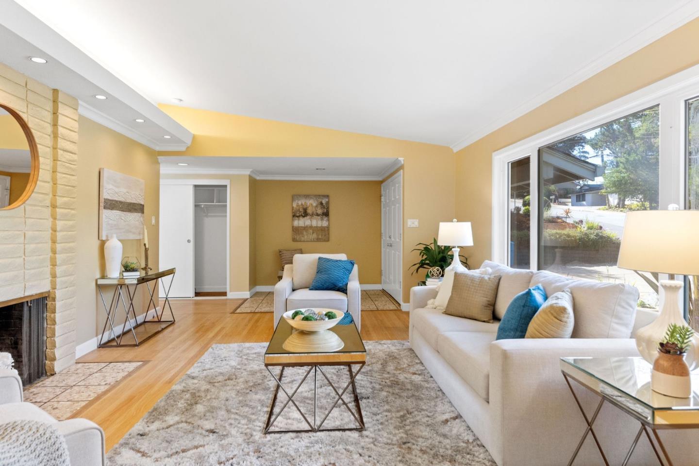 Detail Gallery Image 15 of 100 For 1485 Ascension Dr, San Mateo,  CA 94402 - 4 Beds | 2/1 Baths