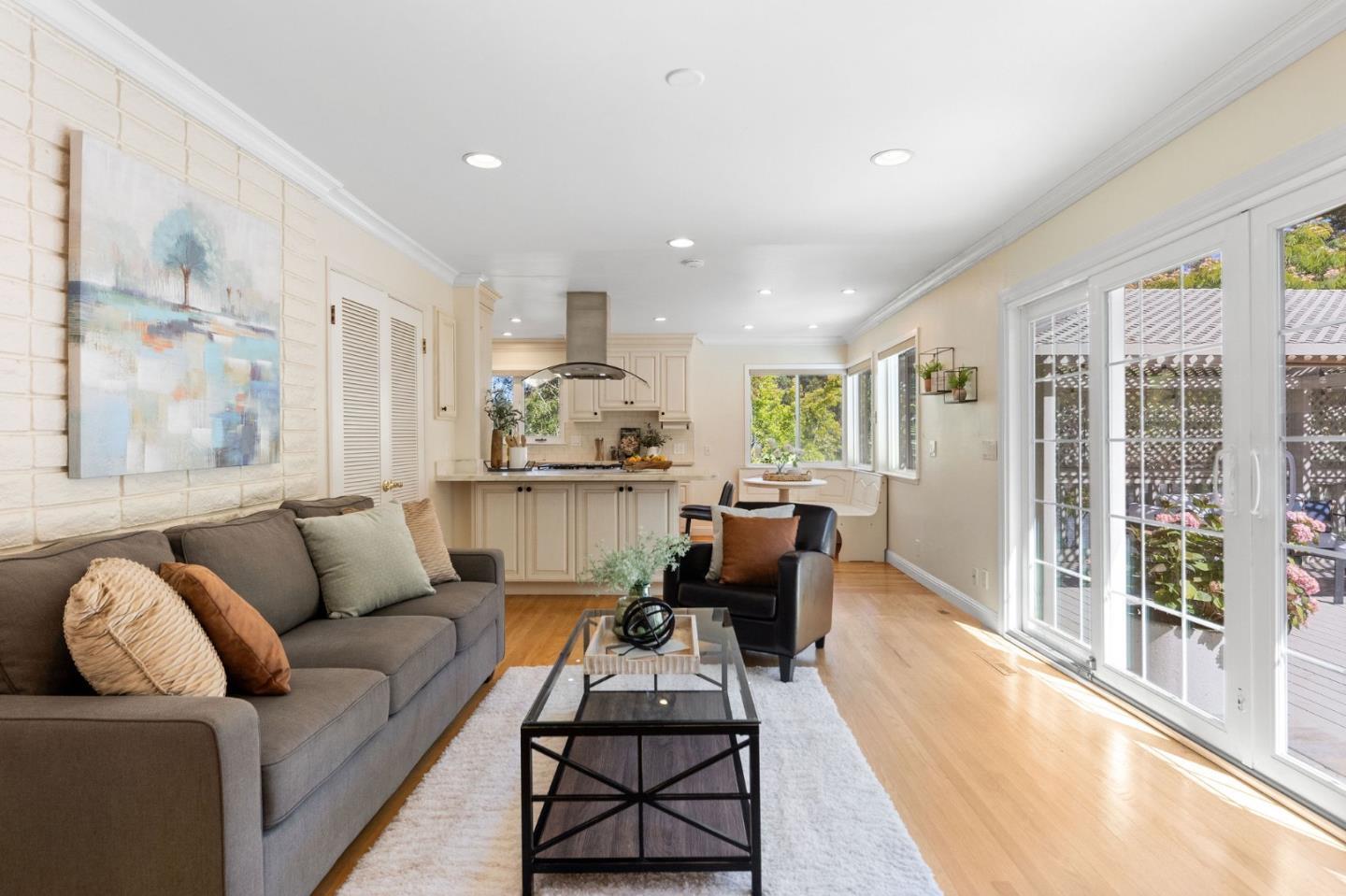 Detail Gallery Image 33 of 100 For 1485 Ascension Dr, San Mateo,  CA 94402 - 4 Beds | 2/1 Baths