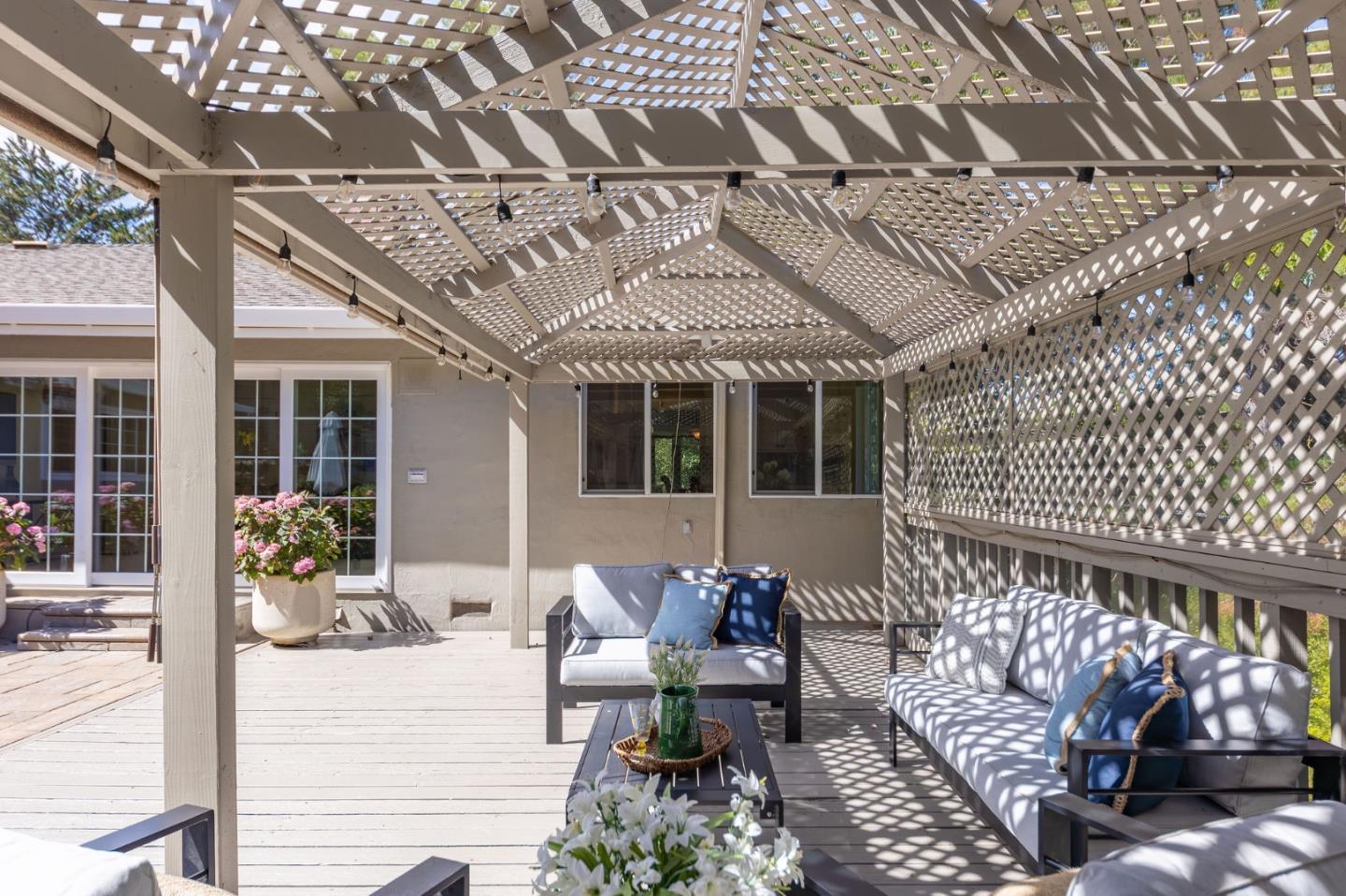 Detail Gallery Image 78 of 100 For 1485 Ascension Dr, San Mateo,  CA 94402 - 4 Beds | 2/1 Baths