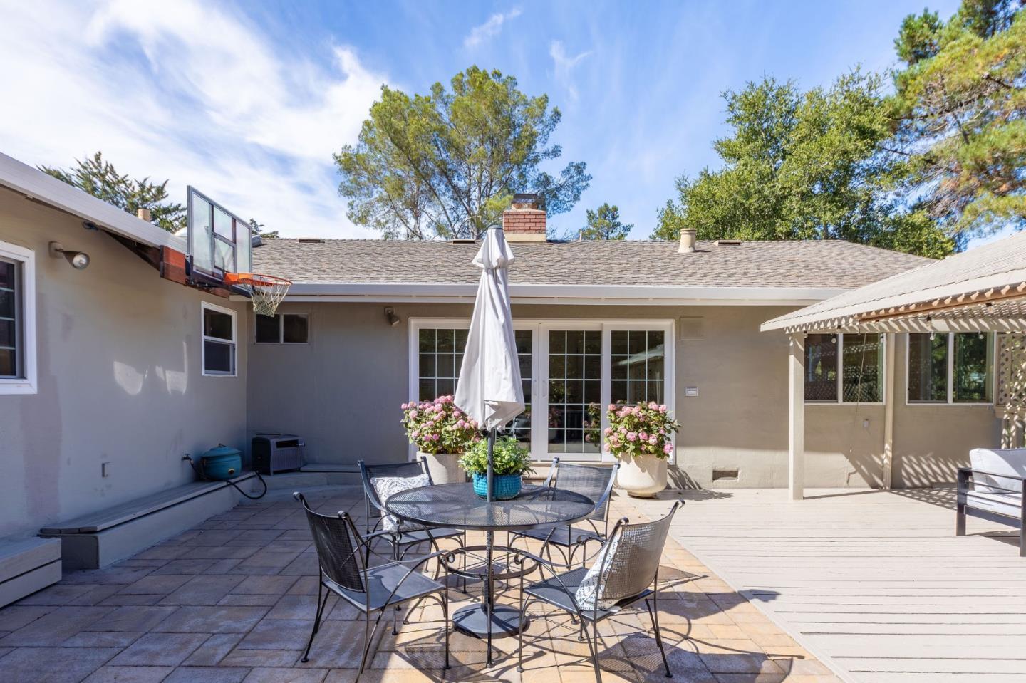 Detail Gallery Image 80 of 100 For 1485 Ascension Dr, San Mateo,  CA 94402 - 4 Beds | 2/1 Baths