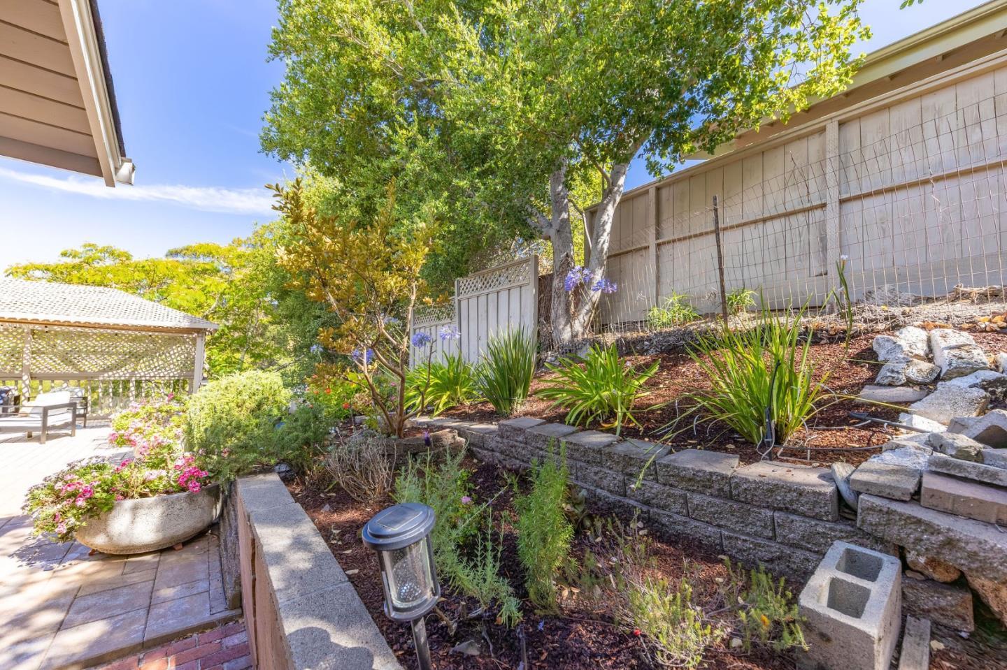 Detail Gallery Image 90 of 100 For 1485 Ascension Dr, San Mateo,  CA 94402 - 4 Beds | 2/1 Baths