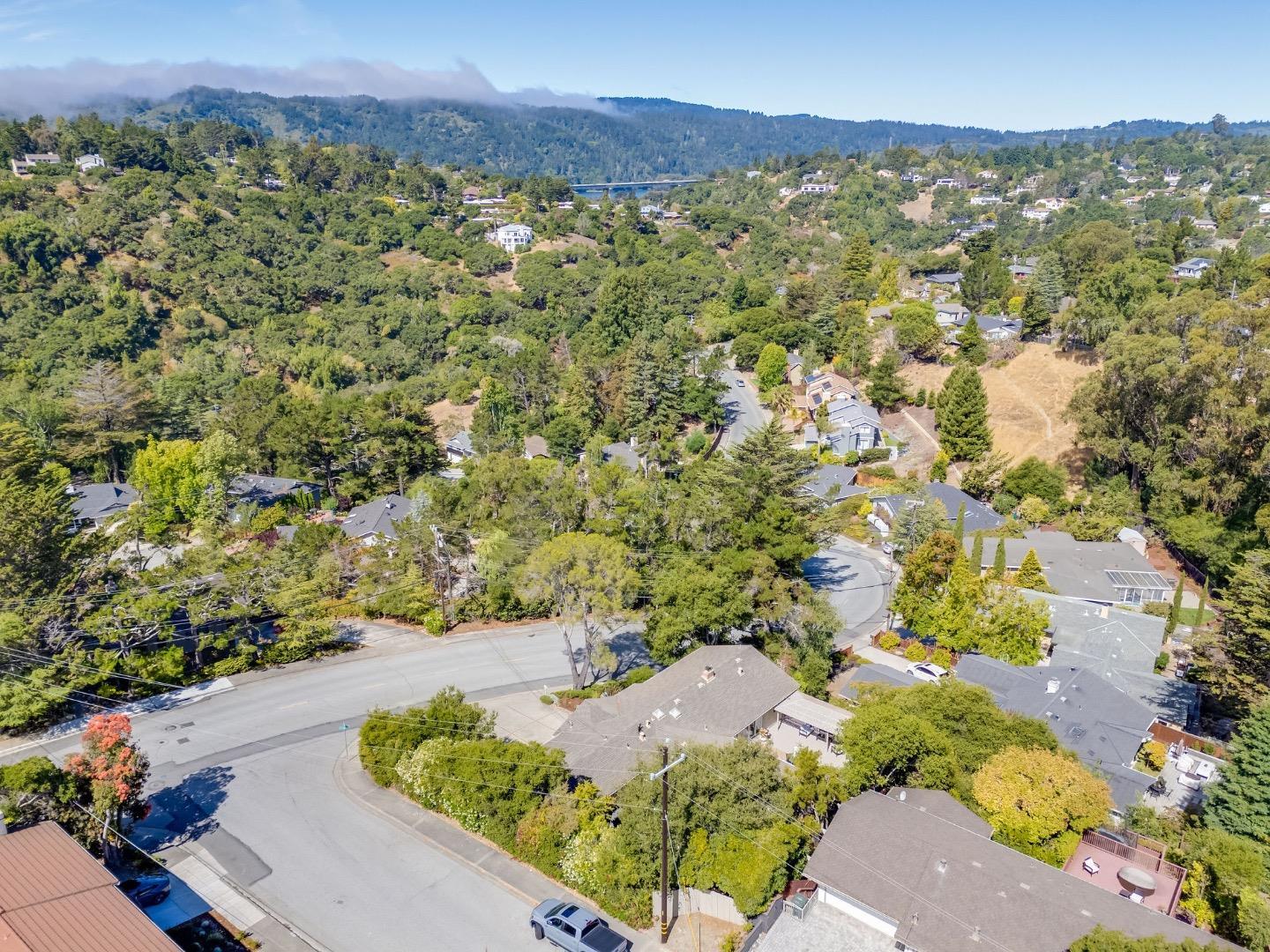 Detail Gallery Image 98 of 100 For 1485 Ascension Dr, San Mateo,  CA 94402 - 4 Beds | 2/1 Baths