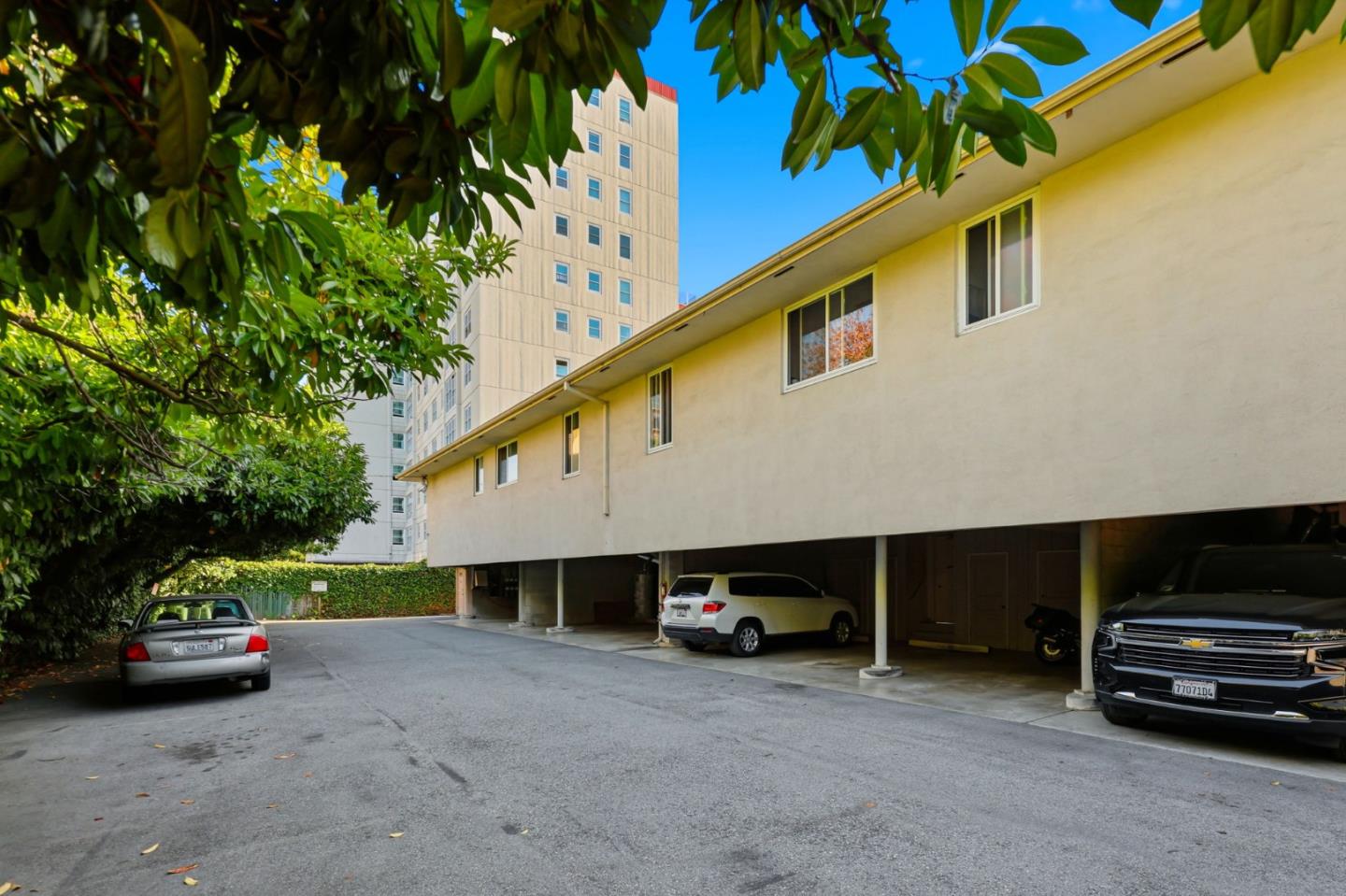 Detail Gallery Image 18 of 21 For 24 Baytree Way, San Mateo,  CA 94402 - – Beds | – Baths