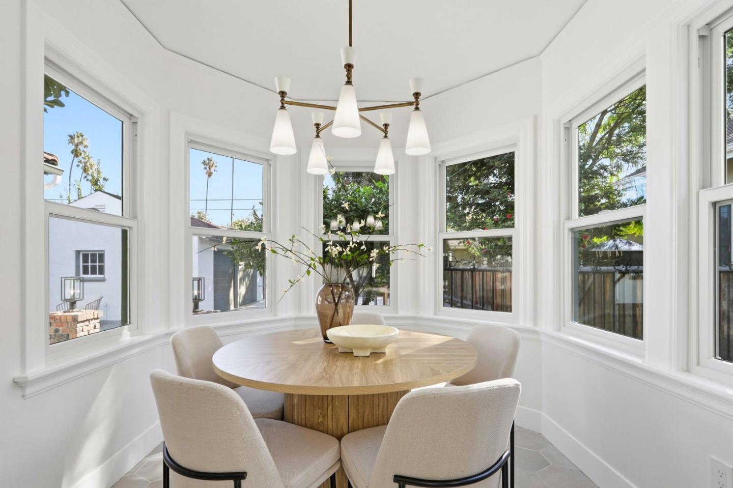 Detail Gallery Image 12 of 45 For 1376 Hanchett Ave, San Jose,  CA 95126 - 3 Beds | 1/1 Baths