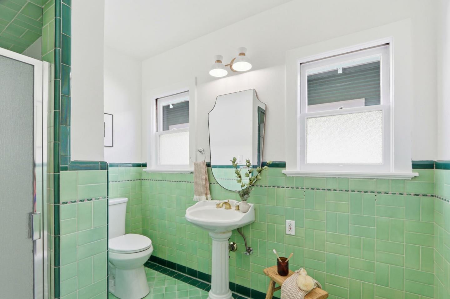 Detail Gallery Image 27 of 45 For 1376 Hanchett Ave, San Jose,  CA 95126 - 3 Beds | 1/1 Baths