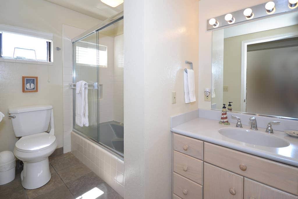 Detail Gallery Image 22 of 25 For 22800 E Cliff Dr, Santa Cruz,  CA 95062 - – Beds | – Baths